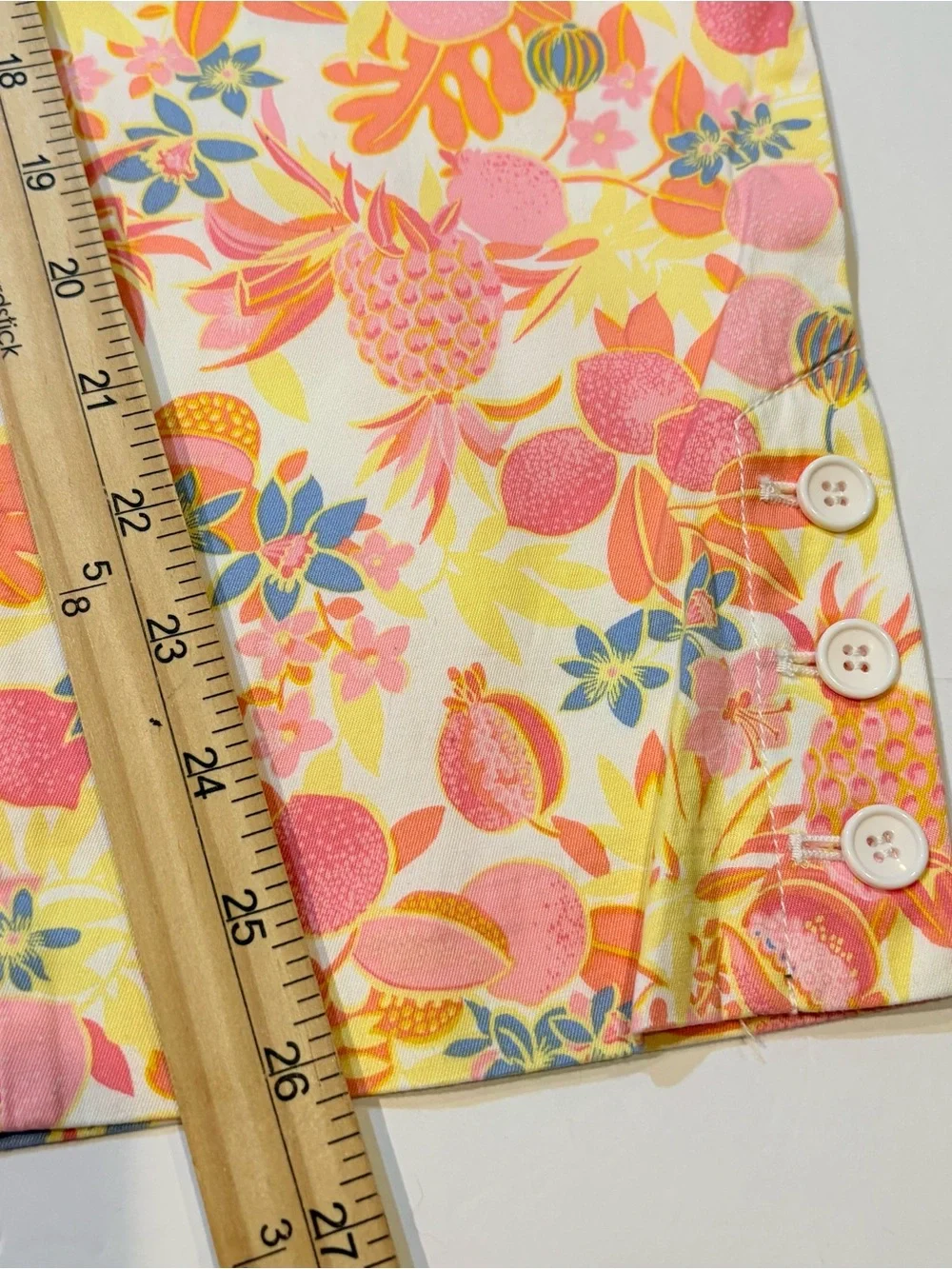 Talbots Coral & Yellow Floral Cropped Pants